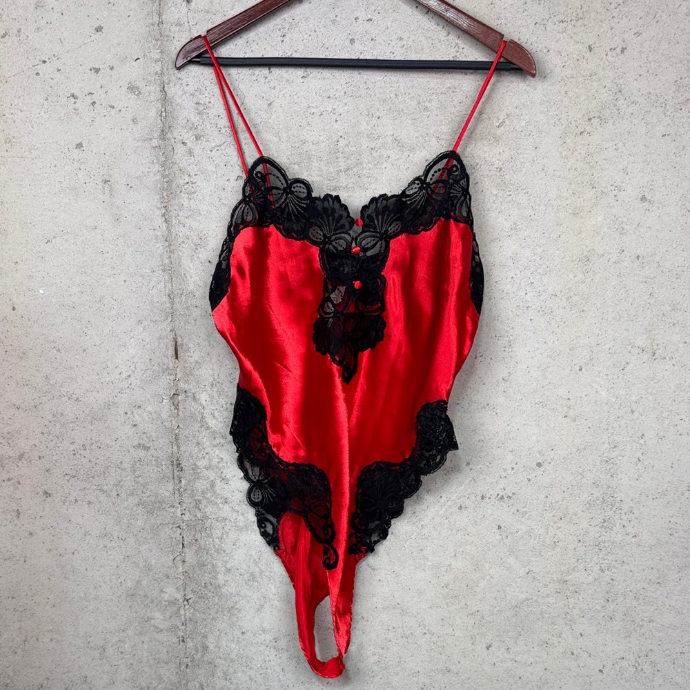 Vintage Victoria's Secret Red Satin Chemise with Black Lace